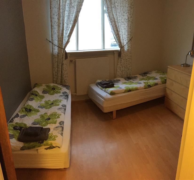 Litla Guesthouse Ísafjörður Zewnętrze zdjęcie